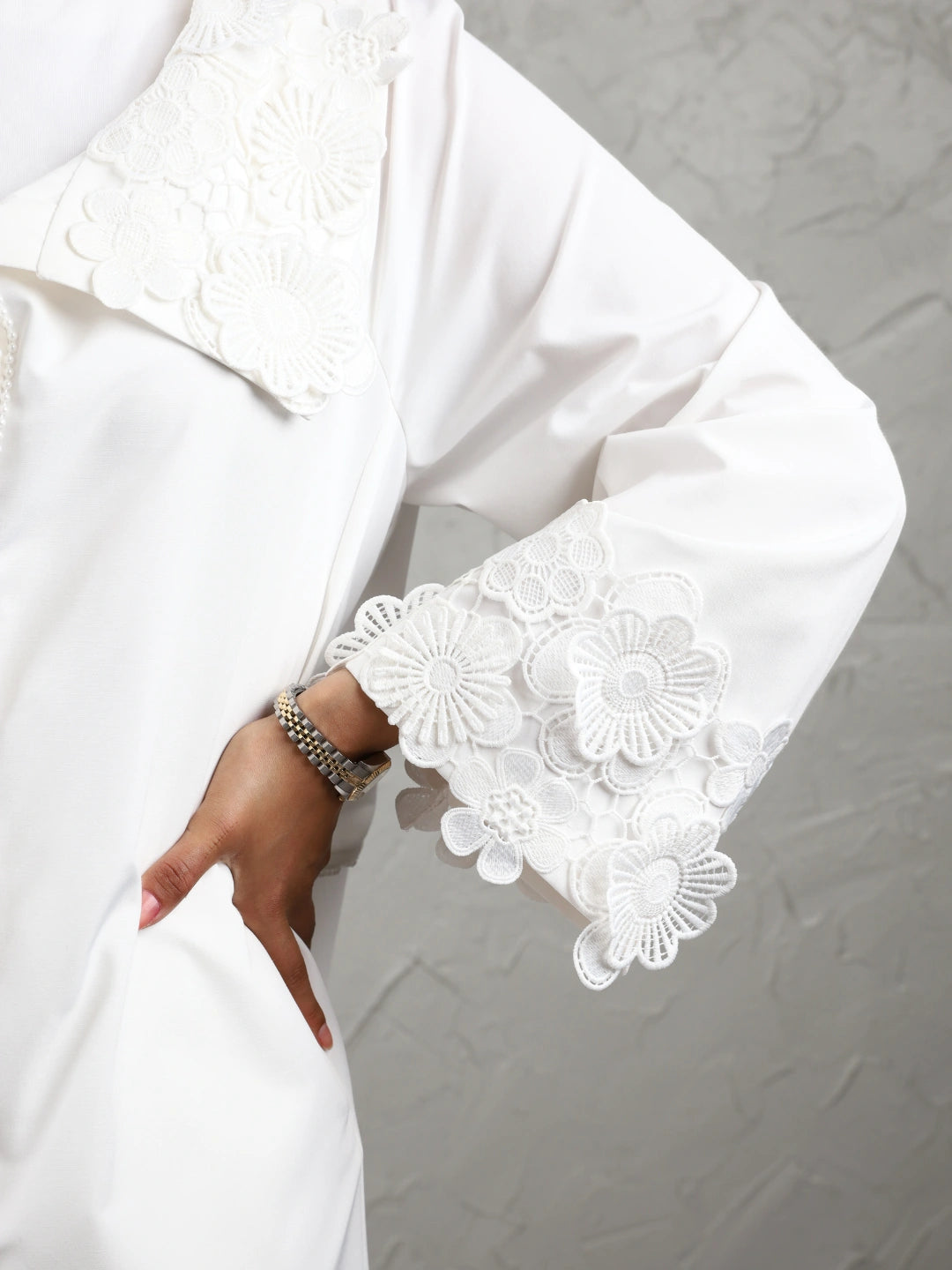 Floral Pearls - white My Store Floral Pearls - white  Follow The Sun
